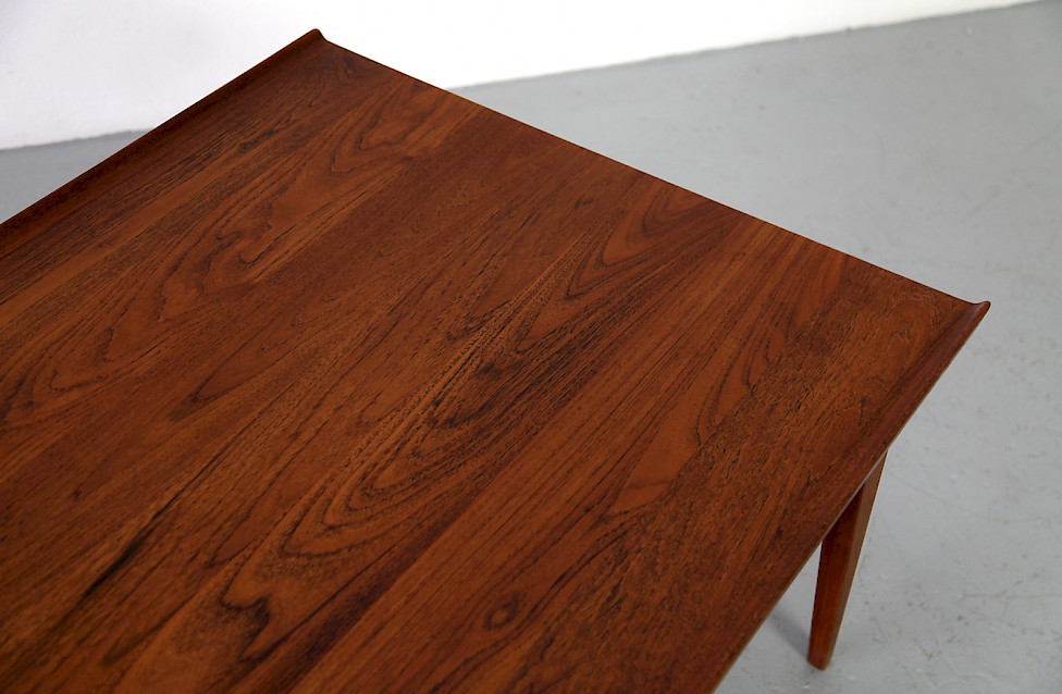 Danish Modern Teak Coffe Table / Couchtisch by Finn Juhl for France and Daverkosen_5