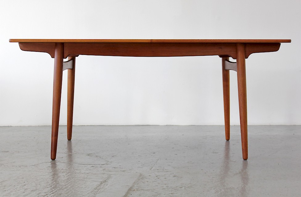 Hans J. Wegner Dining Table / Esstisch Mod. AT 310 Teak and Oak by Andreas Tuck - Made in Denmark_2