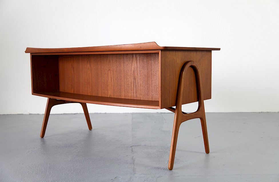 Teak Writing Desk / Schreibtisch by Svend Aage Madsen for Sigurd Hansen - Made in Denmark_8