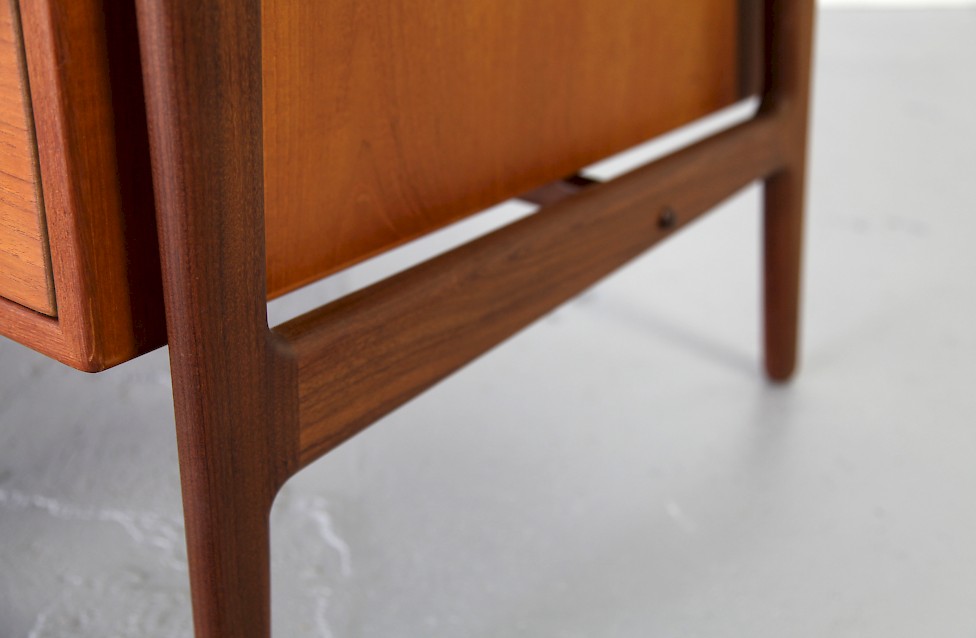 Danish Modern Teak Writing Desk / Schreibtisch by Arne Vodder for Sibast - Made in Denmark_6