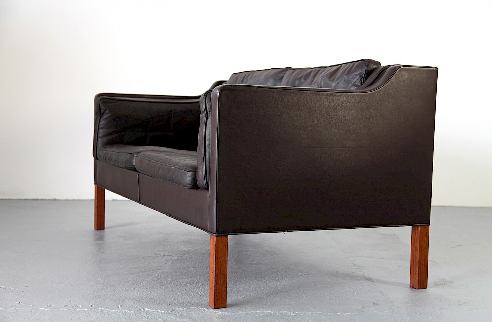 Two-seater sofa by Børge Mogensen, model 2212 Fredericia Stolefabrik, Denmark