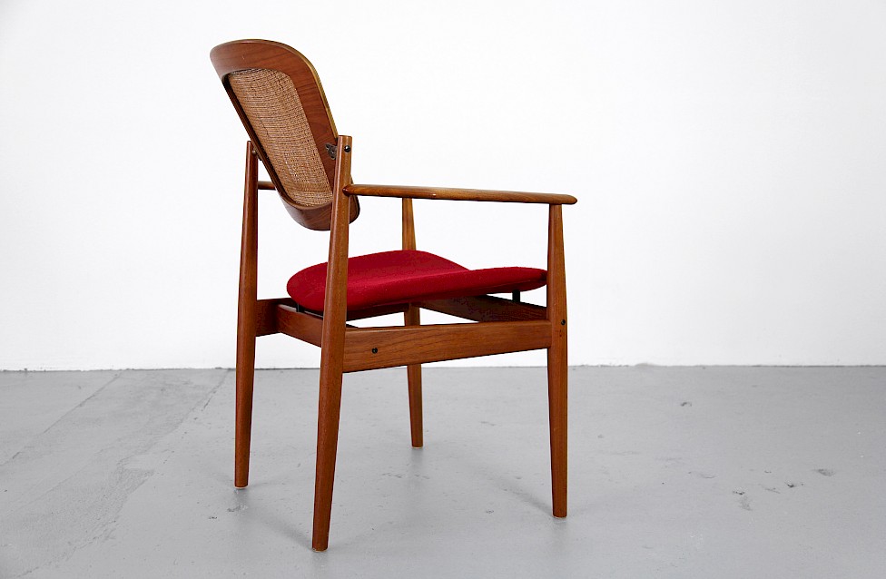 Arne Vodder Arm Chair for France and Daverkosen Denmark, 1956