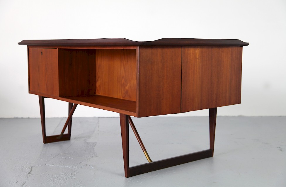 Danish Modern Freestanding Teak Writing Desk by Peter Løvig - Made in Denmark_10