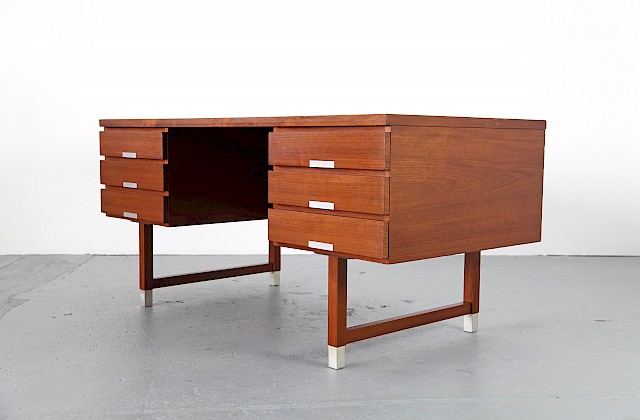 Danish Modern Teak and Steel Writing Desk / Schreibtisch by Kai Kristiansen for FM Mobler - Made in Denmark_Gallery