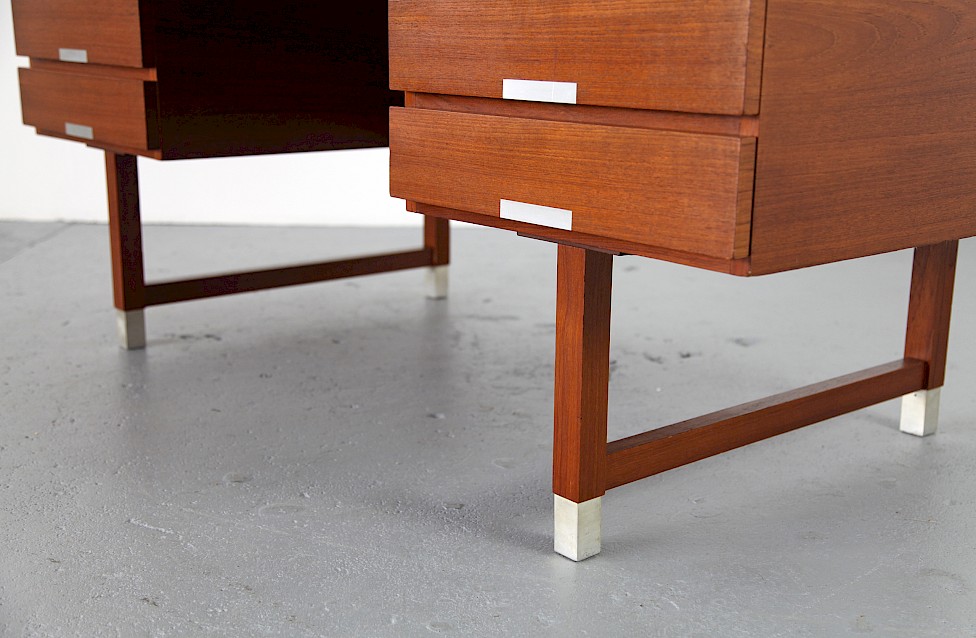 Danish Modern Teak and Steel Writing Desk / Schreibtisch by Kai Kristiansen for FM Mobler - Made in Denmark_7