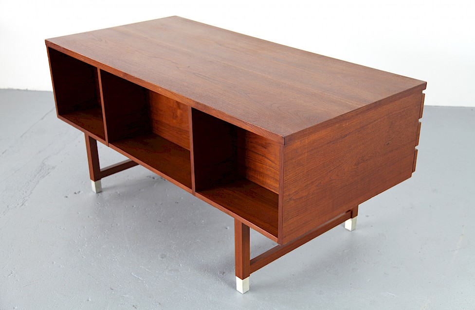 Danish Modern Teak and Steel Writing Desk / Schreibtisch by Kai Kristiansen for FM Mobler - Made in Denmark_9