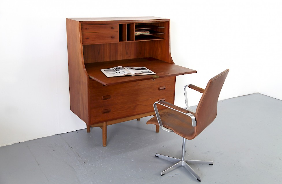 Danish Modern Teak Secretary by Børge Møgensen for Søborg Møbelfabrik - Made in Denmark_7