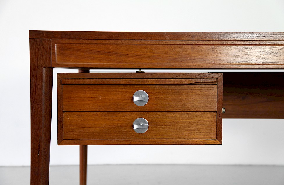 Danish Design Classic Finn Juhl Diplomat Writing Desk by France &amp; Søn - Made in Denmark_Gallery