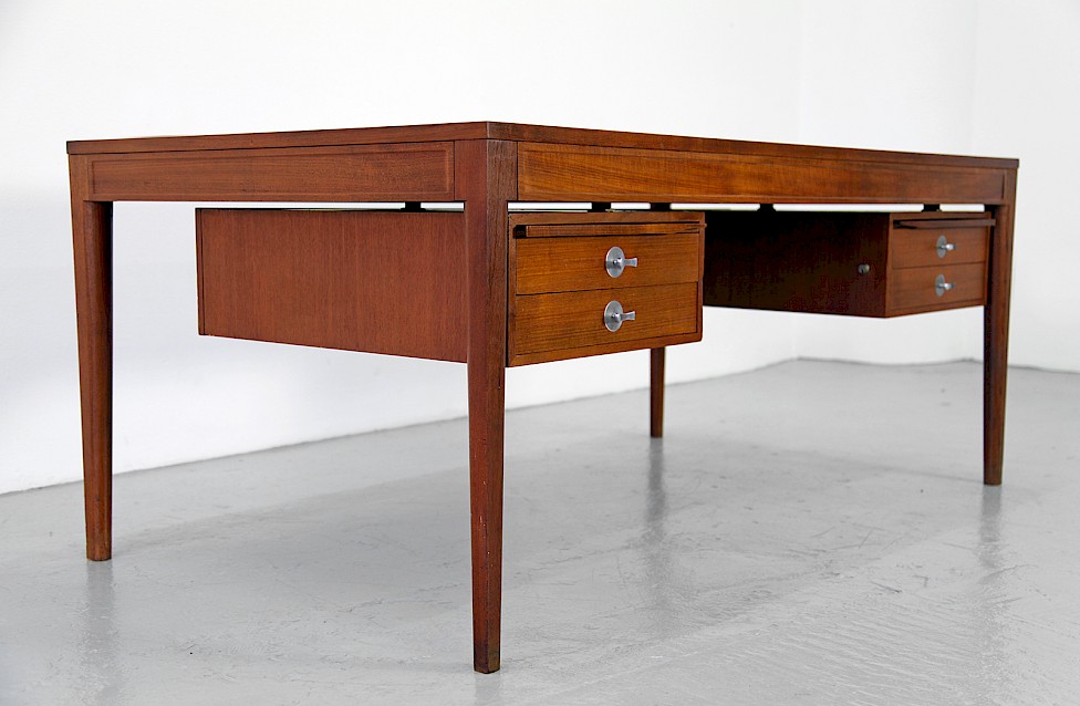 Danish Design Classic Finn Juhl Diplomat Writing Desk by France & Søn - Made in Denmark_5