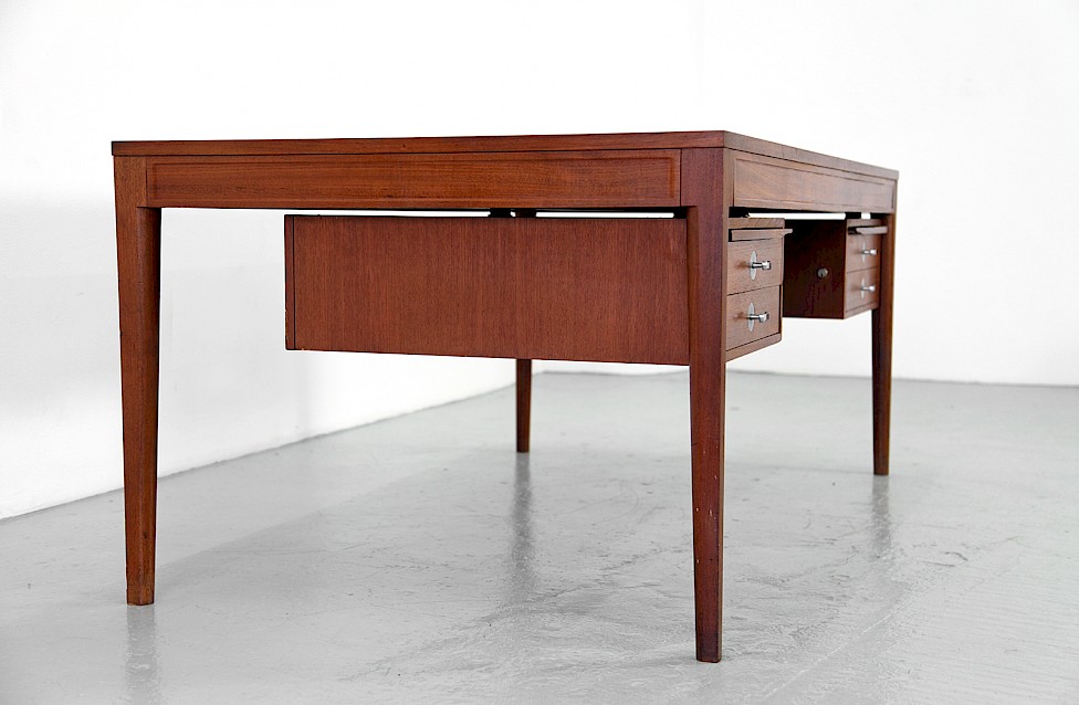 Danish Design Classic Finn Juhl Diplomat Writing Desk by France & Søn - Made in Denmark_6