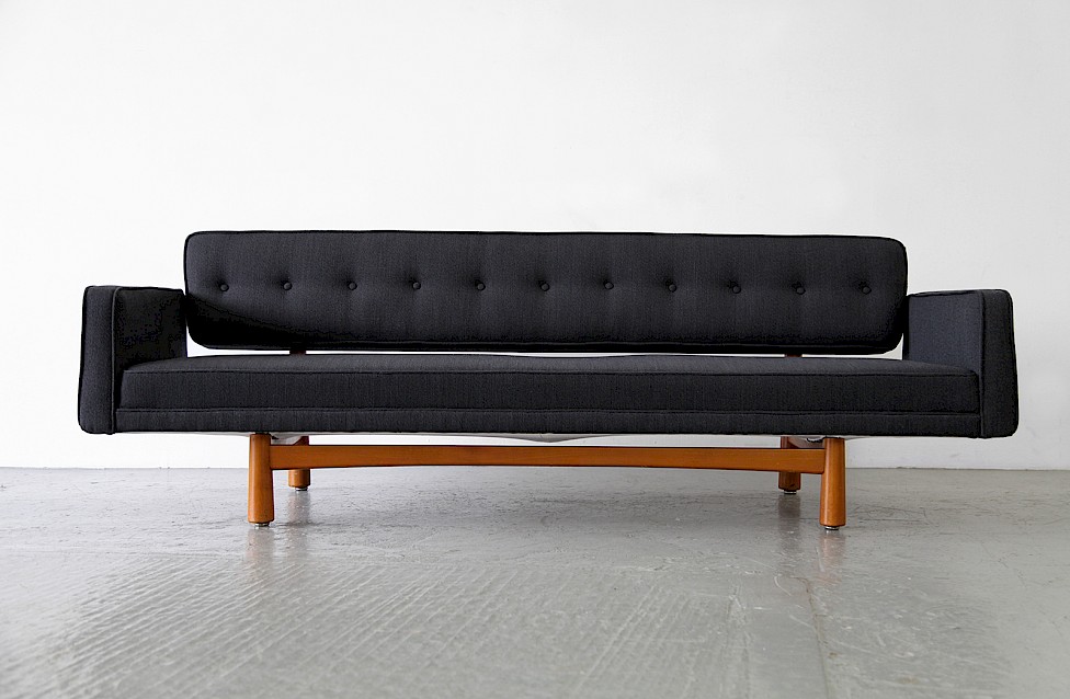 Edward Wormley Sofa New York By Ljungs Industrier Adore Edward Wormley Sofa New York By Ljungs Industrier Adore