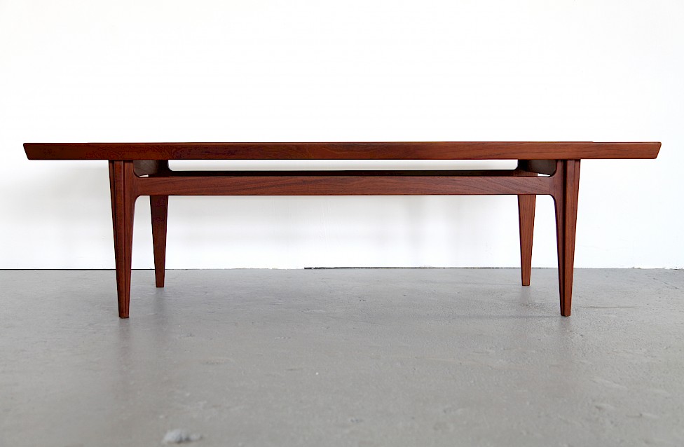 Danish Modern Coffee Table / Couchtisch by Finn Juhl for France and Søn - Made in Denmark_7