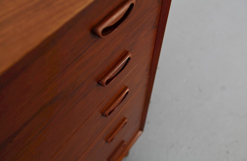 Teak Ches of Drawers by Peter Hvidt an Orla Molgaard Nielsen for Soborg Mobelfabrik - Made in Denmark_4