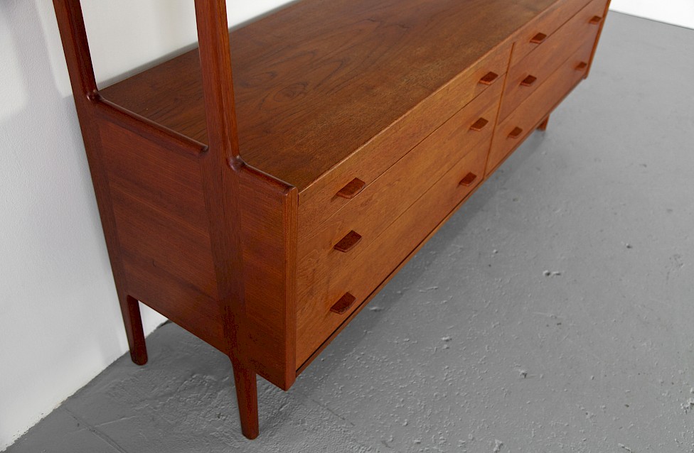 Teak and Oak Highboard Service Cabinet mod RY20 by Hans J Wegner for RY Mobler - Made in Denmark_3