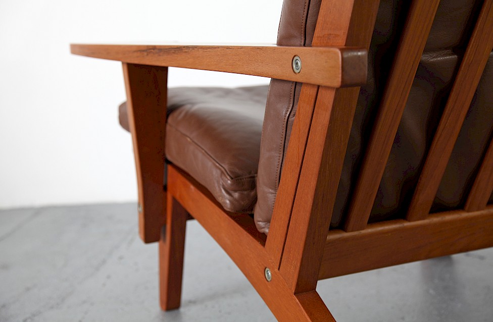 Teak and Leather Two Seater Sofa Model G-375 by Hans J Wegner for Getama Made in Denmark_11