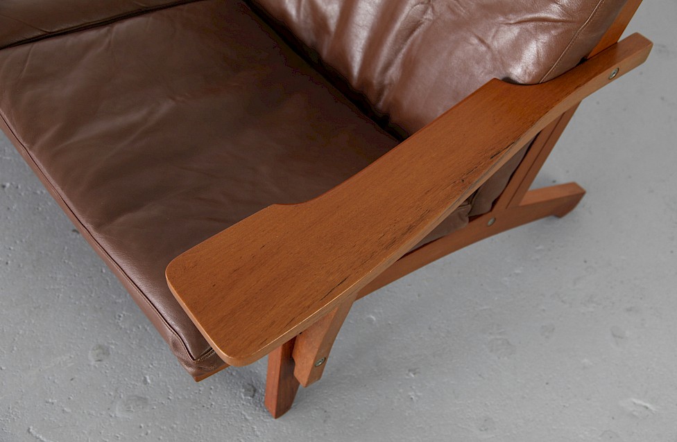 Teak and Leather Two Seater Sofa Model G-375 by Hans J Wegner for Getama Made in Denmark_3