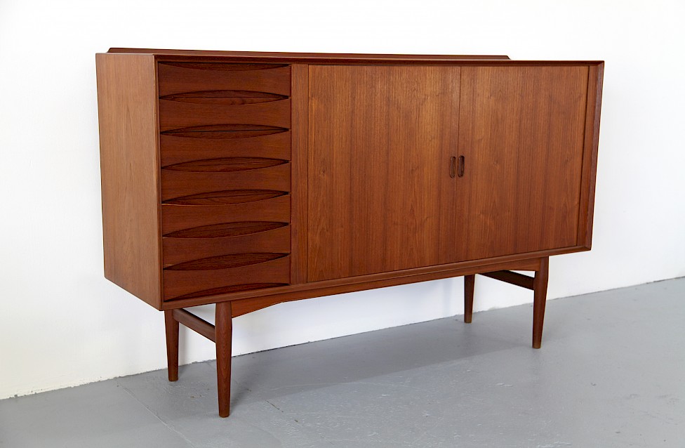 Danish Modern Triennale Teakholz Highboard Model 63 by Arne Vodder for Sibast - Made in Denmark_2