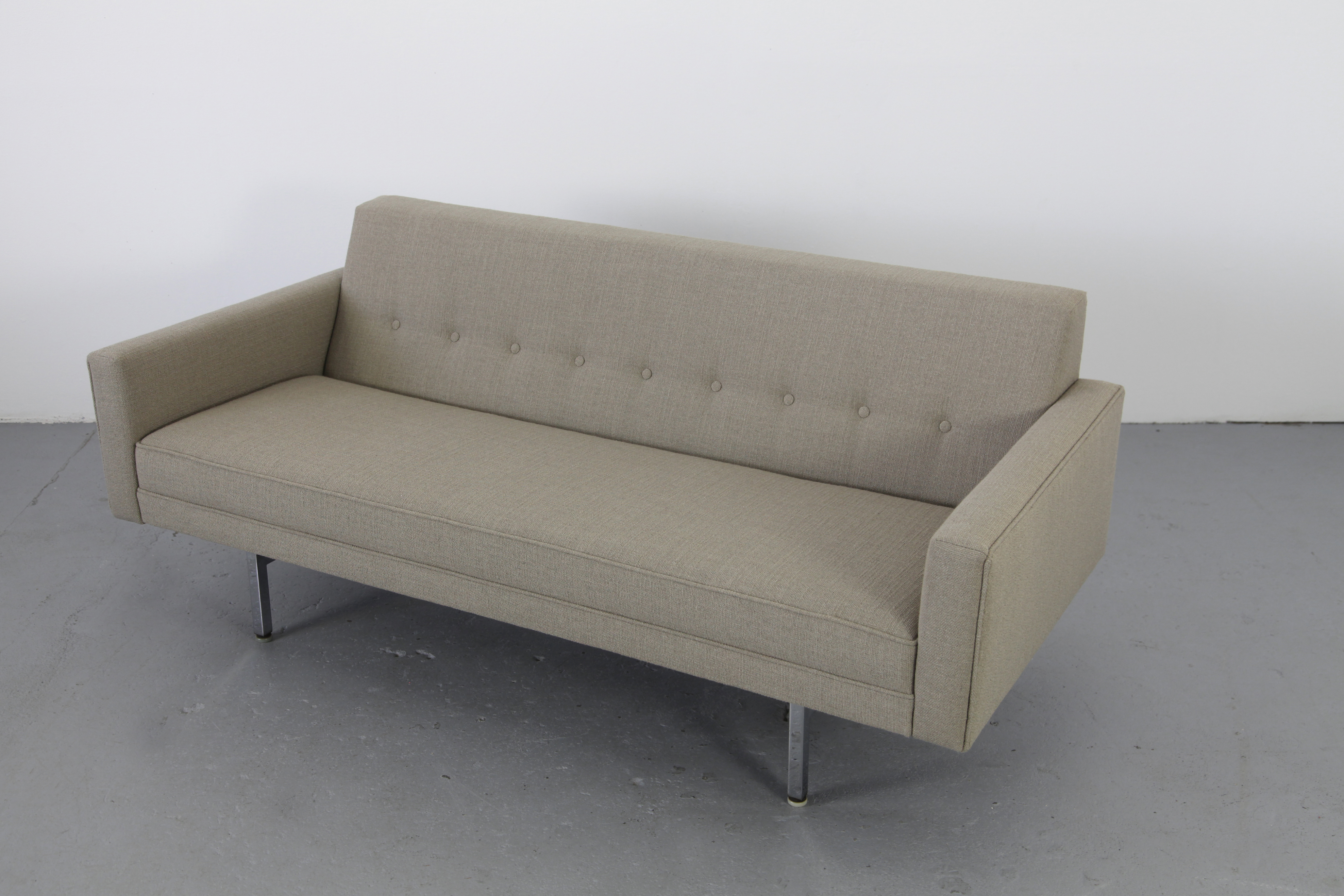 Two Seater Sofa by George Nelson for Herman Miller with new upholstery Mid Century Modern_7