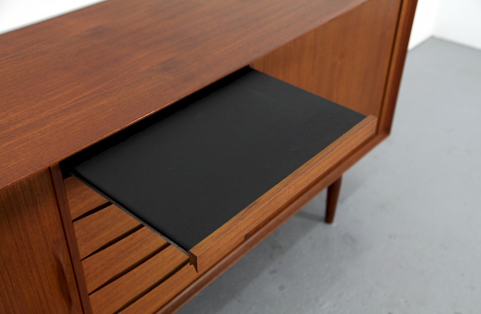 Danish Modern Teak Sideboard with rolling doors by Arne Vodder for Sibast Denmark_9