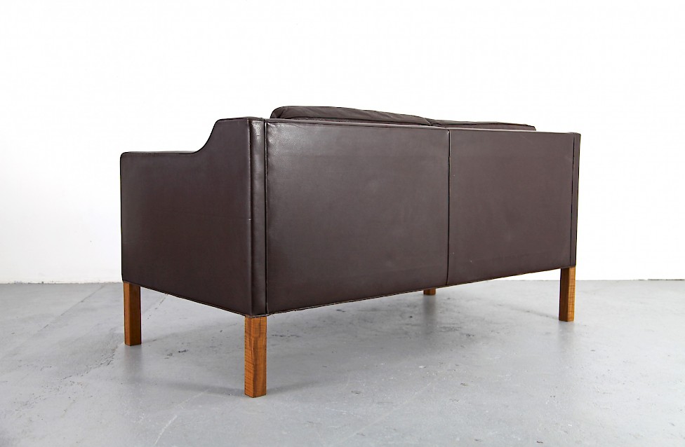 Danish Modern Design Classic Sofa Two Seater Mod 2212 by Borge Mogensen for Fredericia Denmark_6