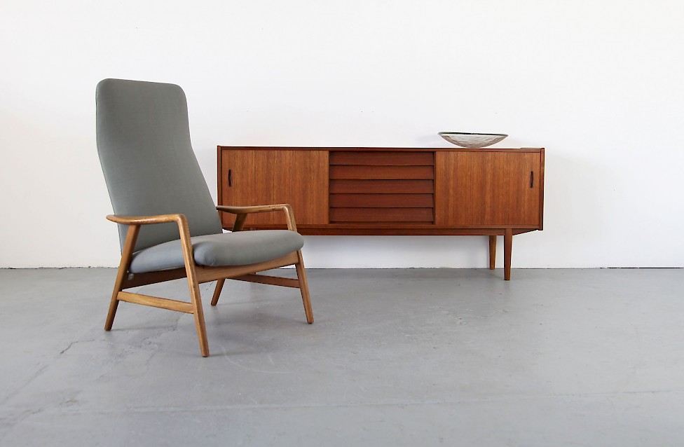 Nils top jonsson credenza