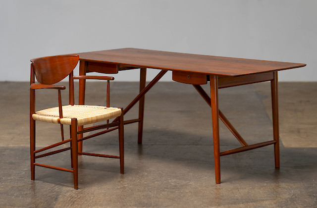 Peter Hvidt & Orla Mølgaard-Nielsen Desk 310
