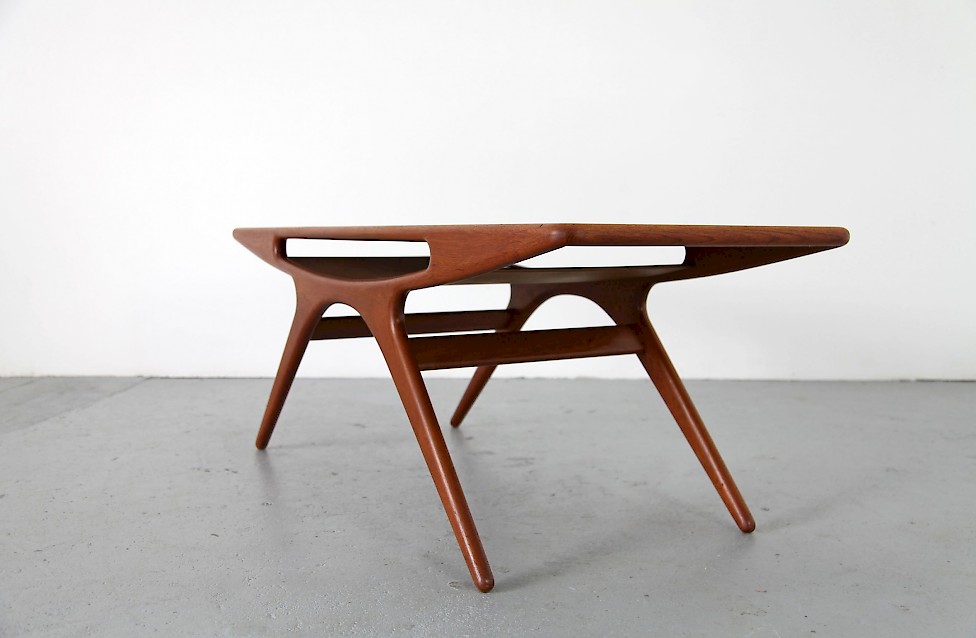 Johannes andersen smile coffee cheap table