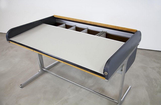 Action Office Desk by George Nelson