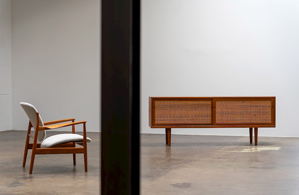 Teak Sideboard - Hans Wegner