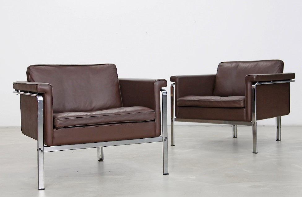 Pair of Lounge Chairs by Horst Brüning