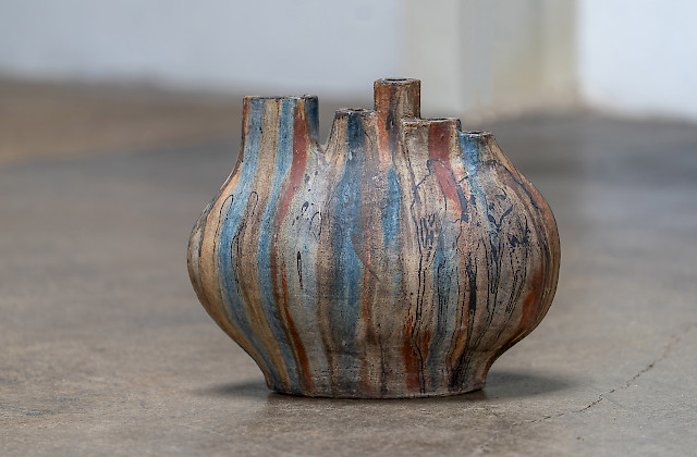 Vase von Gerhard Liebenthron