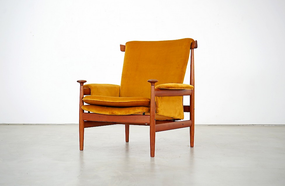 Bwana Chair by Finn Juhl