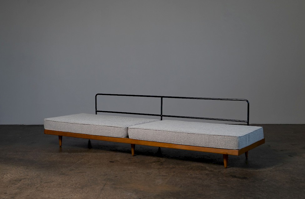 Mid century top modern daybed frame
