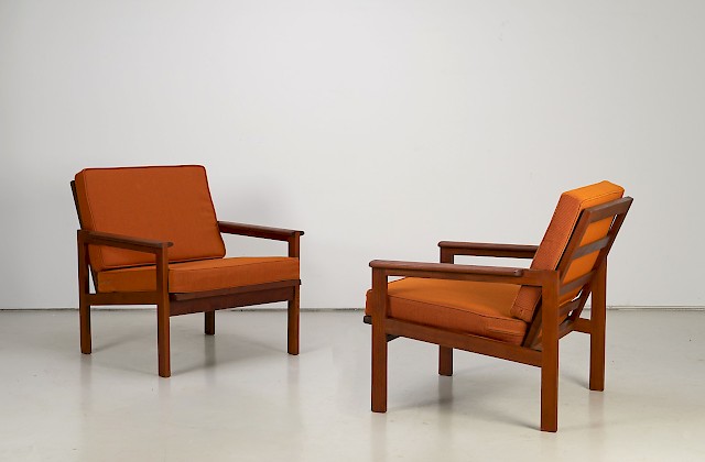 Easy Chairs by Illum Wikkelsø